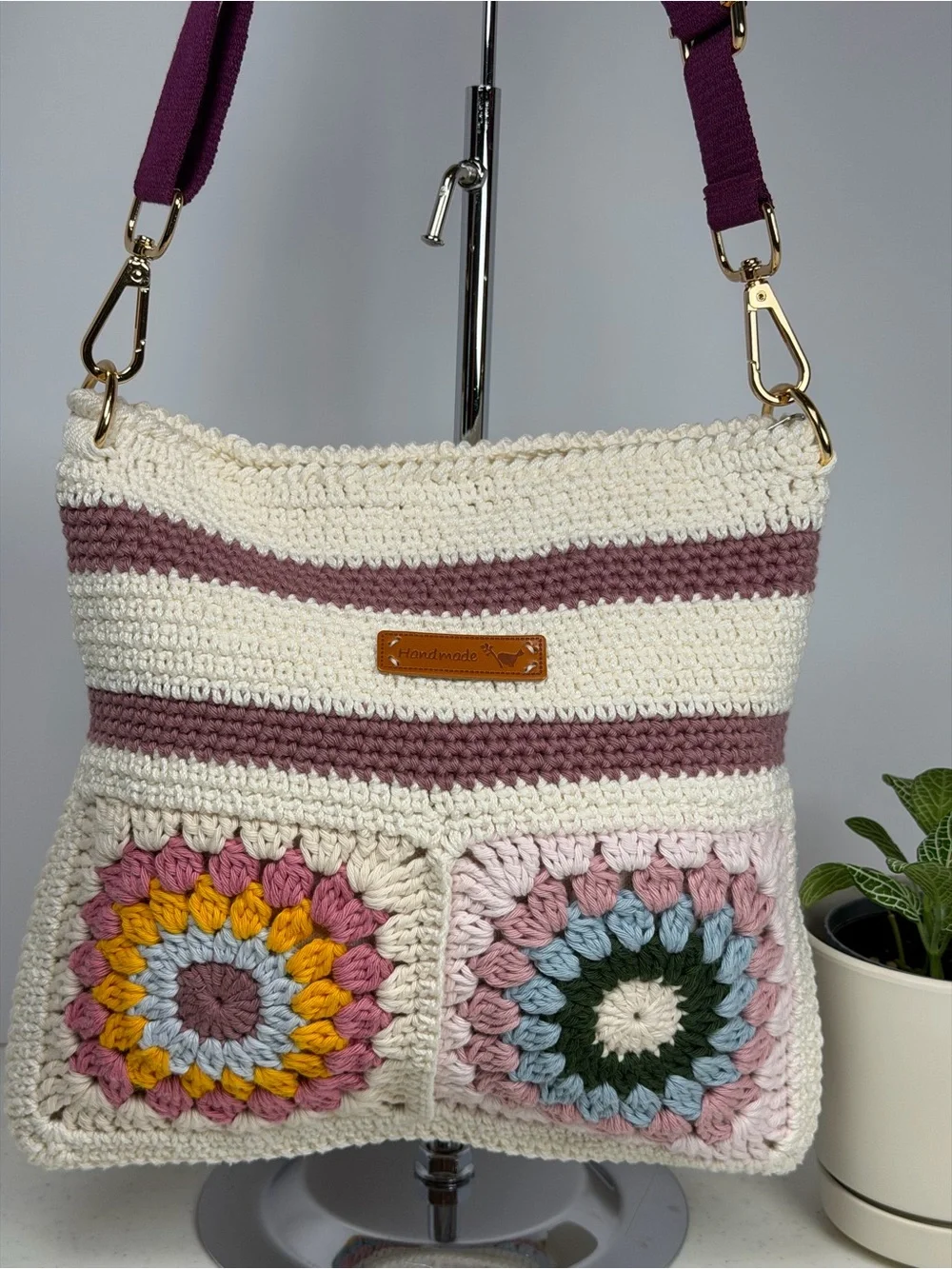 Crochet Granny Square Crossbody Bag Adjustable Strap, Zippered Lined Purse